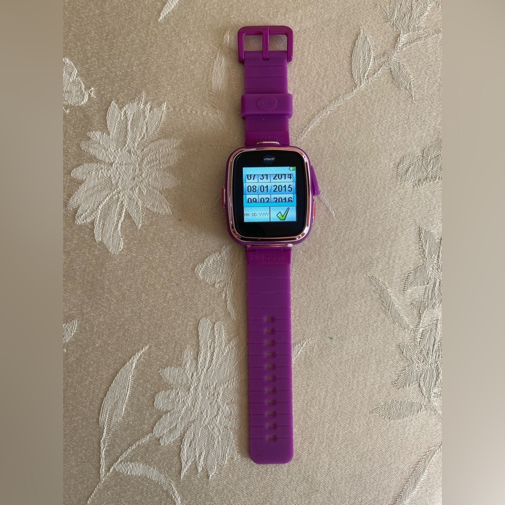 Purple V-Tech Kidzoom Smartwatch DX